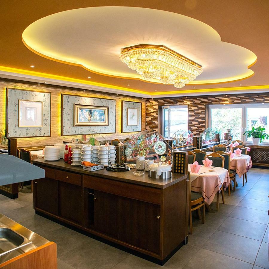Gaststaette Lin Garden Hotel Untergruppenbach ภายนอก รูปภาพ